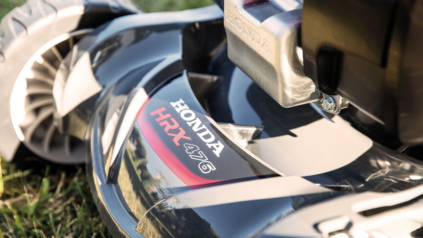 Close up of the front of Honda HRX 476