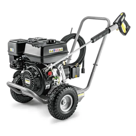 Idrosabbiatrice Annovi Reverberi modello 1440 con motore Honda